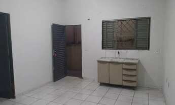 Imagem 5: Aluga kitnets Quarto com aluguel por R$500 /mês