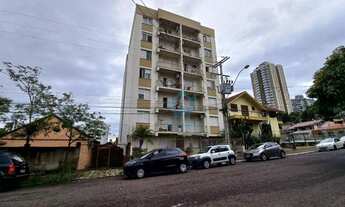 Imagem 2: Apartamento 2 dormitórios, sala estar/jantar, cozinha, lavanderia, banheiro, andar alto no