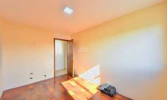 Imagem 5: Apolar Imóveis vende lindo Triplex, localizado bairro no Sitio Cercado