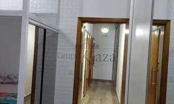 Imagem 3: Casa de condomínio térrea para venda com 180 metros quadrados com 3 quartos