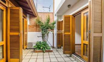 Imagem 5: Casa para venda tem 160 metros quadrados com 3 quartos em Petrópolis - Porto Alegre - RS