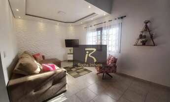 Imagem 7: Excelente casa aconchegante bairro nobre 3 dormitórios sendo 1 suíte com amplo espaço area