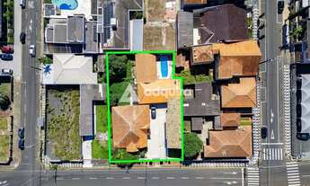 Imagem 4: Sobrado à venda - VILA SÃO JOSÉ - com 1.070,70m² de terreno e 445,47m² de área útil. Órfãs