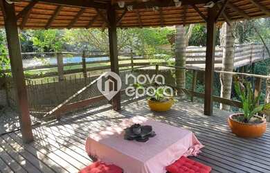 Imagem 10: Corrêas Casa com 4 dormitórios