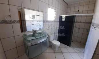 Imagem 7: Sobrado com 3 dormitórios, churrasqueira e 1 vaga de garagem no bairro Jardim Seyon