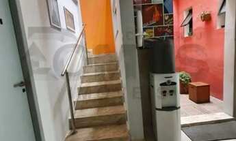 Imagem 7: Ponto Comercial Duplex de 176m² na Treze de Julho - 4 Banheiros, DPE, Área de Serviço