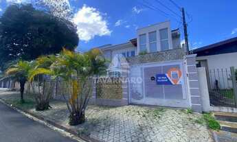 Imagem: Ampla Casa de 4 Dormitórios com Churrasqueira