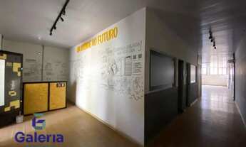 Imagem: Salão comercial com 10 salas para alugar