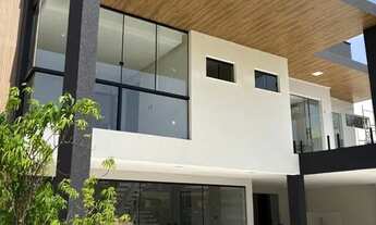 Imagem: Casa com 4 suítes em condomínio fechado