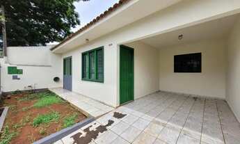 Imagem 2: Casa para alugar em Maringá, Vila Nova, com 3 quartos, com 72 m²