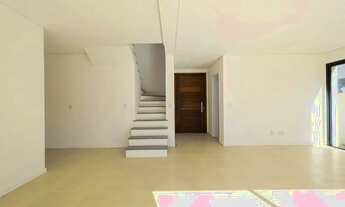 Imagem 4: Sobrado em condomínio de alto padrão para venda e aluguel no bairro Laranjal, Pelotas RS