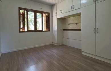 Imagem 7: Casa com terreno amplo