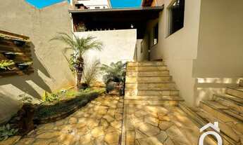 Imagem 3: Casa para aluguel com 3 Quartos, Suíte, 6 Vagas no Castelo - Belo Horizonte - MG