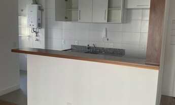 Imagem 2: Apartamento para aluguel e venda possui 60 metros quadrados com 1 quarto, próximo ao comér