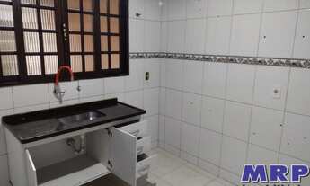 Imagem 6: Casa em Ubatuba, muito bem localizada em bairro residencial a 3 km da praia da Maranduba