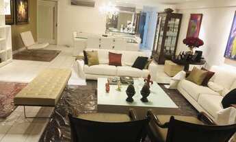 Imagem 2: Belo apto em Monteiro com 235 m², 4 quartos sendo todos suíte, 3 vagas