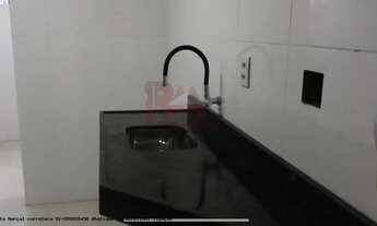 Imagem 5: Três quartos com suíte, reformado, ventilado e legalizado para financiar!