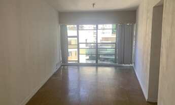 Imagem 4: Apartamento excelente localização com visto para o verde