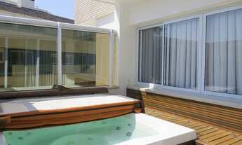 Imagem 2: Cobertura para venda possui Jurerê - Florianópolis