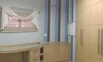 Imagem 3: Casa para venda possui 672 metros quadrados com 4 quartos em Jardim da Saúde - São Paulo