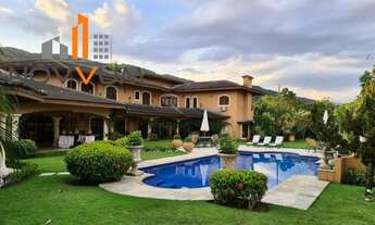 Imagem: CASA COM 6 DORMITÓRIOS À VENDA, 675 M²