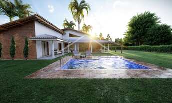 Imagem: Chácara com piscina e área gourmet em