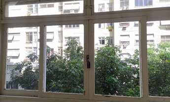 Imagem 2: Copacabana, amplo 3 quartos na Rua Ministro Viveiros de Castro