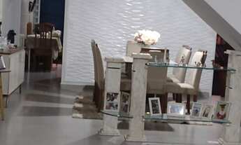 Imagem 2: Sobrado reformado com 03 quartos , ambiente com Lareira