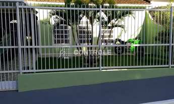 Imagem 3: B/Casa com 3 dorms, sendo 1 suíte, 2 vagas, com piscina e churrasqueira em Barreiros - Sã