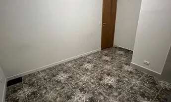 Imagem 2: Aluga-se quarto com pia e banheiro próximo do parque da aclimação