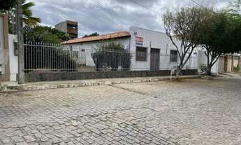 Imagem: Casa à Venda em Itaberaba 5 quartos