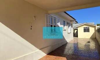 Imagem 6: Casa principal com casa nos fundos com 5 Quartos e 4 banheiros para Alugar em Santa Felici