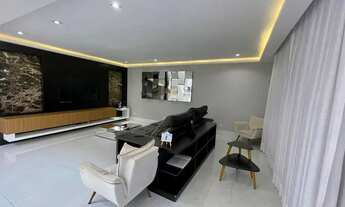 Imagem 2: Casa de condomínio para aluguel tem 280 metros quadrados com 5 quartos