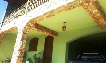 Imagem 3: Casa com 5 dormitórios à venda em Contagem