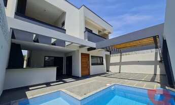 Imagem: SOBRADO NOVO 03 SUÍTES E PISCINA - EXCELENTE