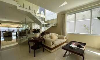 Imagem: Casa Sobrado à venda no bairro Swiss Park