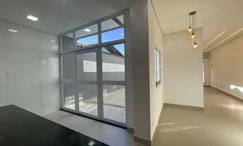 Imagem 4: Sobrado 3 suítes reformado no Flórida em Praia Grande. 640 mil a vista