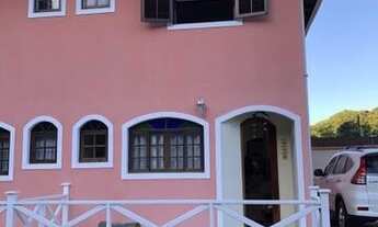 Imagem 2: Sobrado em Condomínio para Venda em Ubatuba, Perequê-Mirim, 2 dormitórios, 2 banheiros, 2