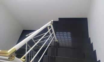 Imagem 7: Sobrado para venda tem 180 metros quadrados com 4 quartos