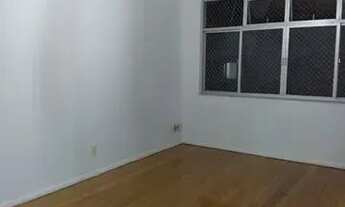 Imagem: 2/4 COM 1 SUITE E ARMARIOS NO CANELA