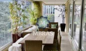 Imagem: Apartamento em rua desejada no Itaim Bibi