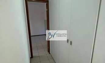 Imagem 6: 03 Quartos sendo 02 suítes, com armarios, 02 vagas de garagem, área de lazer completa