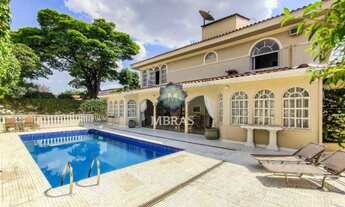 Imagem 6: Linda Casa Casa com 5 dormitórios