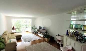 Imagem: Apartamento em moema com 220m²