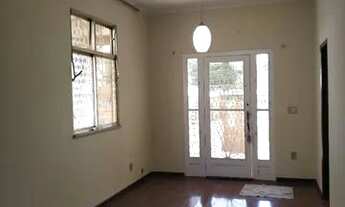 Imagem 3: Casa térrea (familiar)em Pavuna, incluindo 2 aptos e 1 loja, próximo ao Metrô