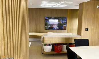 Imagem 4: Linda cobertura com três suítes, são três vagas de garagem, 215m de area util, MOBILIADO !