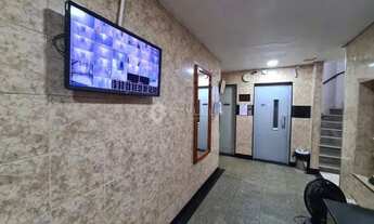 Imagem 7: Ótimo conjugadão. Composto de Salão, podendo ser divido em sala, quarto. Piso t