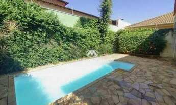 Imagem 6: Casa Térrea com 195m² de área construída, 4 suítes, varanda gourmet e piscina