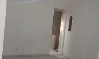 Imagem 3: Casa de vila Quarto com aluguel por R$1.000 /mês