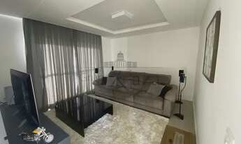 Imagem 3: Casa de condomínio para venda tem 329 metros quadrados com 3 quartos